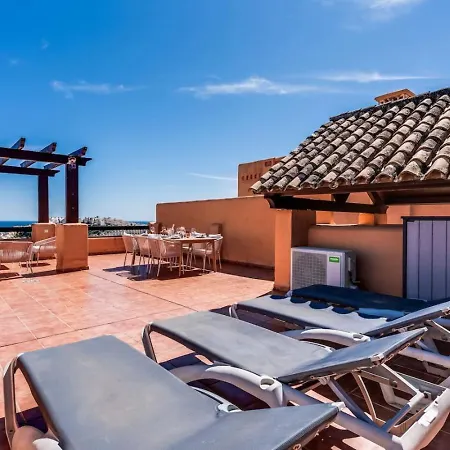 Casares Costa - With Roof Terrace And Nearby Bahia de Casares