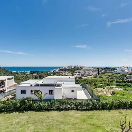 Casares Costa - With Roof Terrace And Nearby * Bahia de Casares