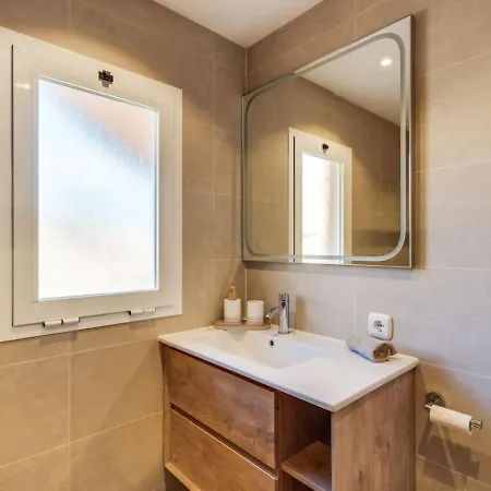Casares Costa - With Roof Terrace And Nearby Apartment *