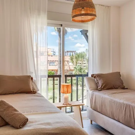 Casares Costa - With Roof Terrace And Nearby