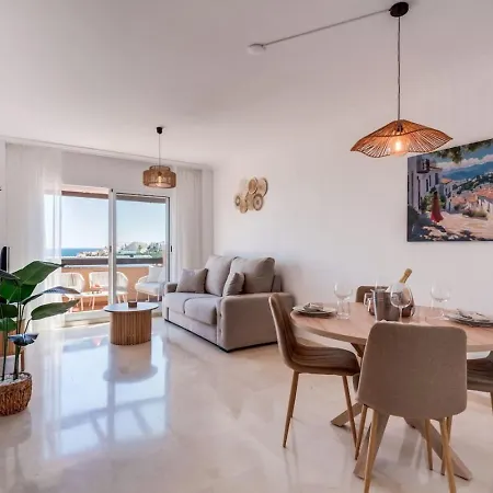 Casares Costa - With Roof Terrace And Nearby